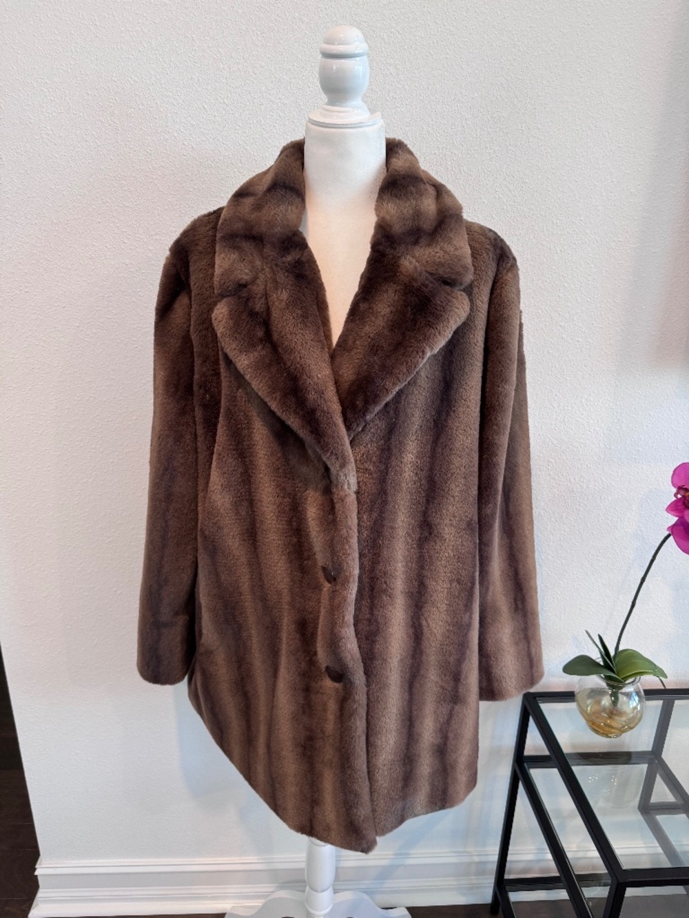 DENNIS BASSO 30th Anniversary Women’s Brown Faux Fur Mid Length Coat Size Large